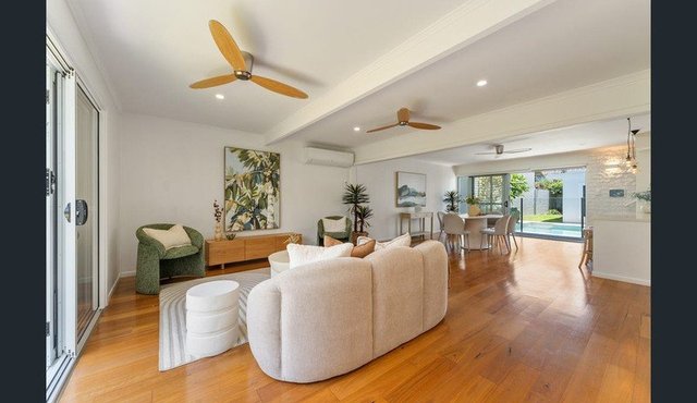 16 Santa Monica Road, QLD 4220