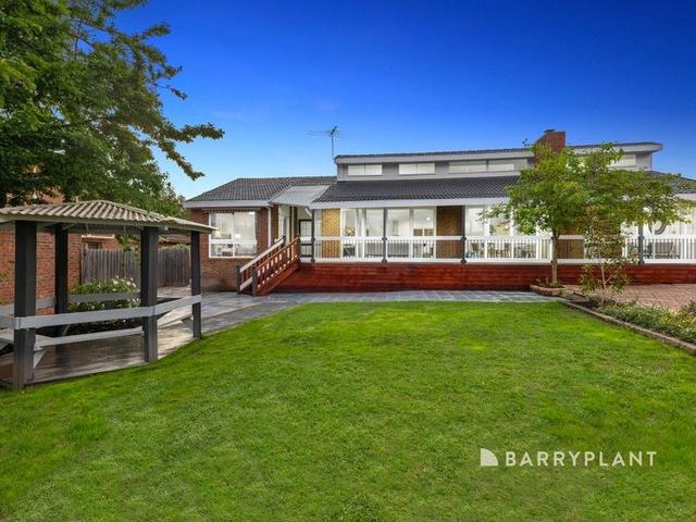 18 Tinarra Court, VIC 3152