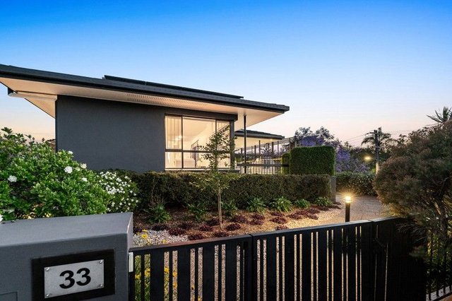 33 Rees Avenue, QLD 4151