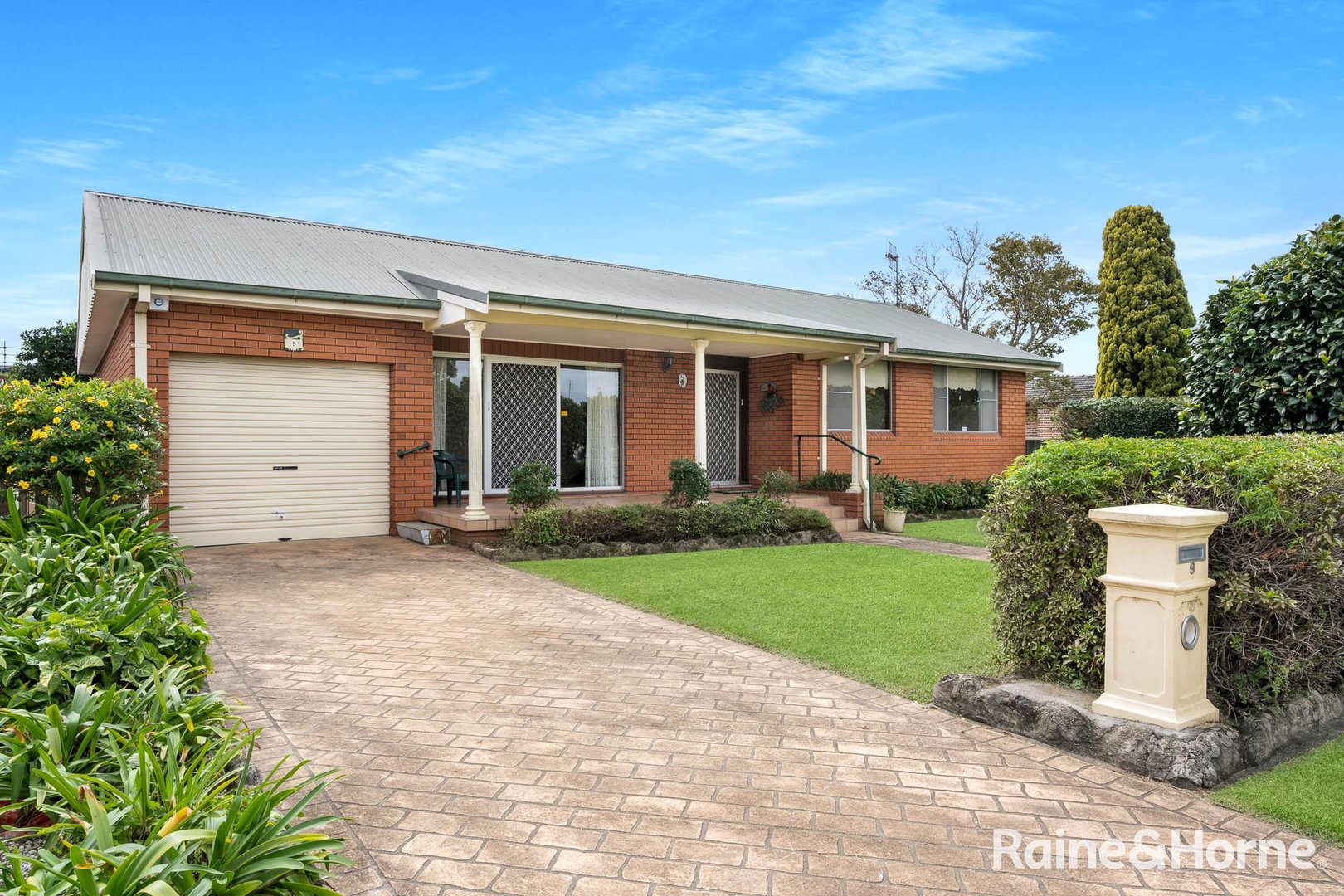 9 Lyrebird Drive, Nowra NSW 2541 Allhomes