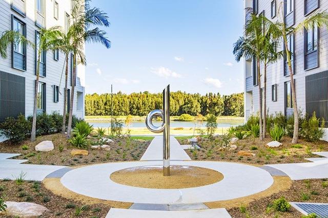 423/24-32 Koorine  Street, NSW 2115