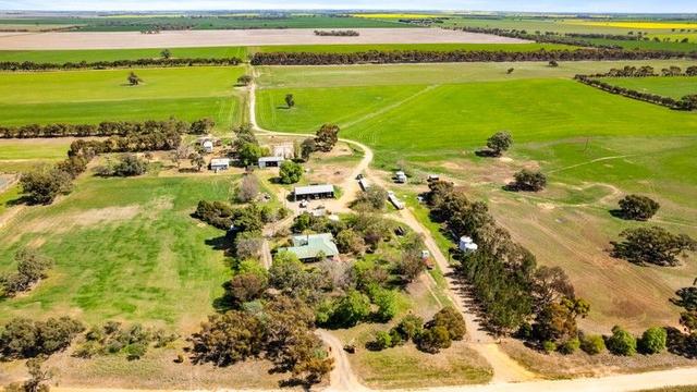 635 Dunmunkle Creek Road, VIC 3388