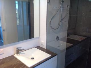 Bathroom (2015-01-28)