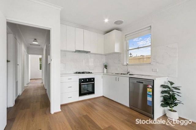 12 Winston Court, VIC 3840