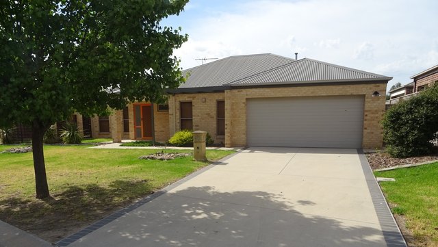 14 Stanger Court, VIC 3690