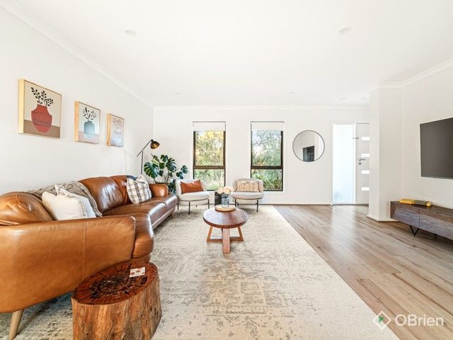 9 Flourish Walk, VIC 3977