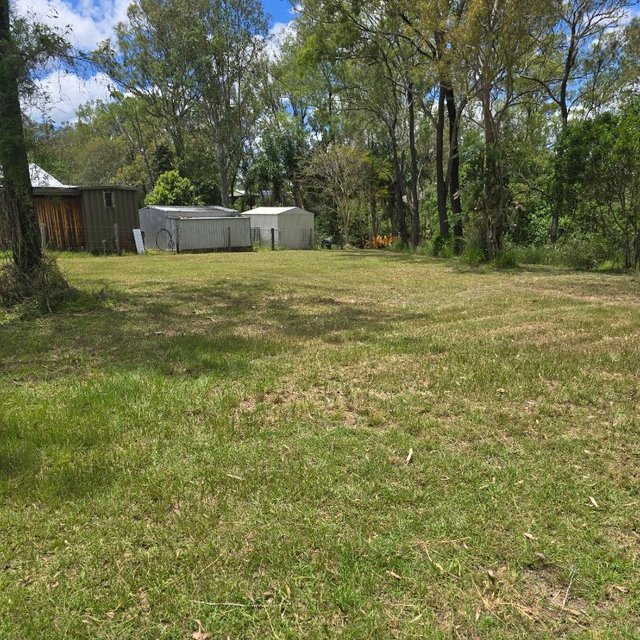 11 River Street, QLD 4650