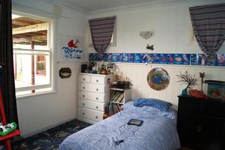Standard Photo (2015-03-04)