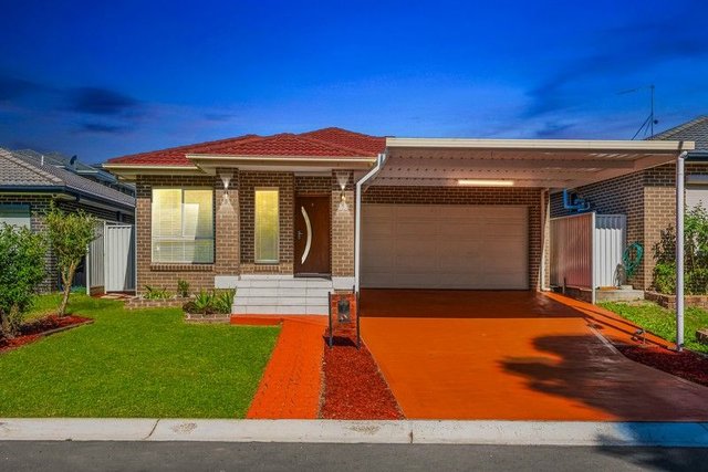 38 Rodeo Drive, NSW 2168