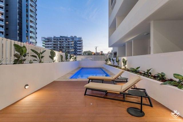 ID:21151411/8 Holden Street, QLD 4102