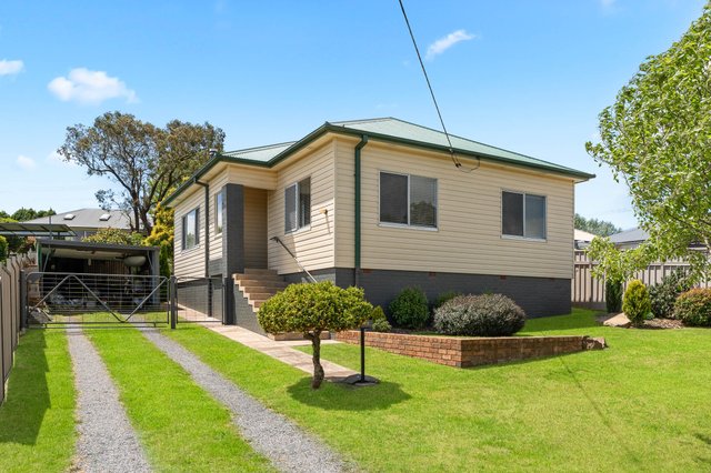18 Oram Street, NSW 2583