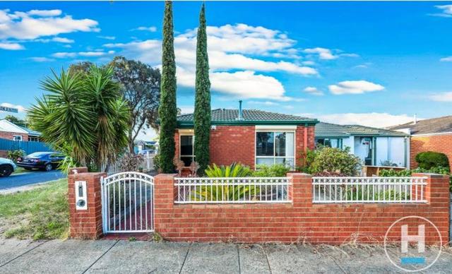 11 Rostron Way, VIC 3064