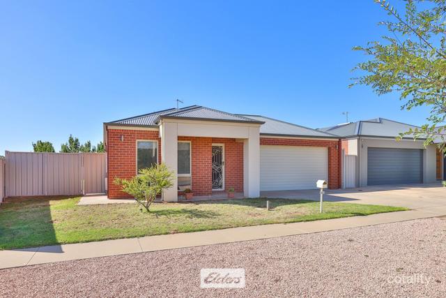 466 Riverside Avenue, VIC 3500