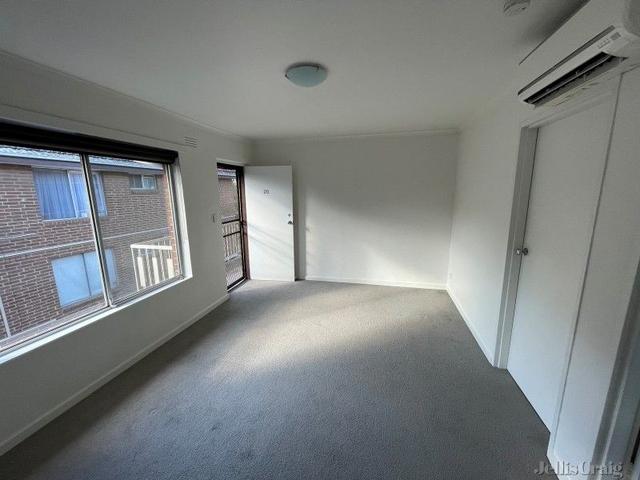 20/57 Caroline Street, VIC 3068