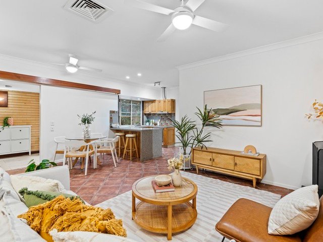 10/129 Hamilton Road, QLD 4105