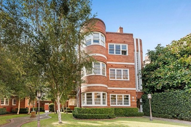 2/6 Garden Avenue, VIC 3002