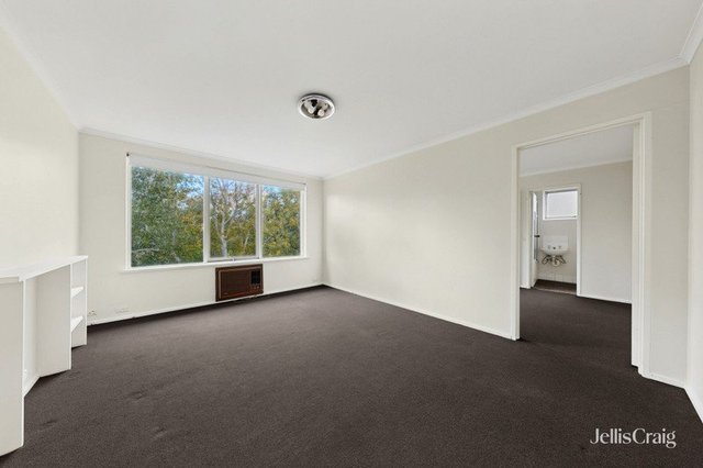 18/612 Moreland Road, VIC 3055