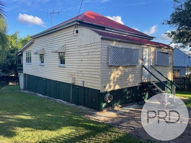 35 Surrey Street, QLD 4012