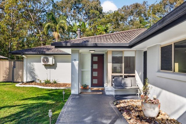 7 Grosvenor Court, QLD 4160