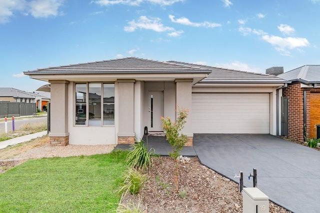 19 Mallaig Drive, VIC 3753