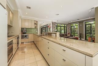 Kitchen (2014-10-15)