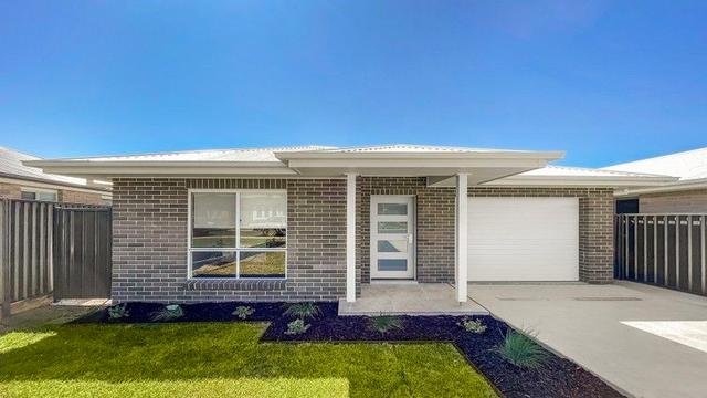 21 Dunnachie Street, NSW 2850