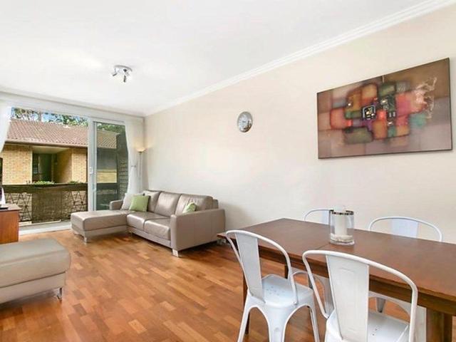 8/7 Howarth Road, NSW 2066