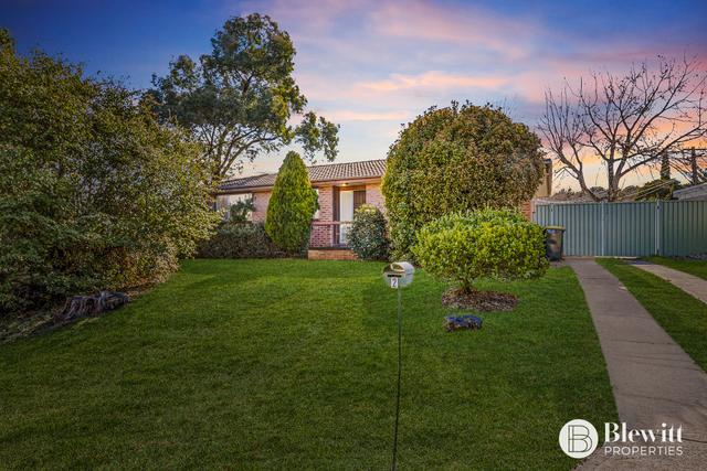 2 Endrick Place, ACT 2617