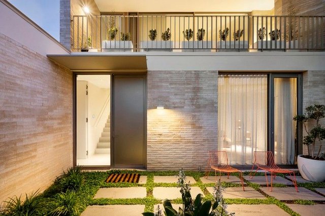 8A Wattletree Road, VIC 3143