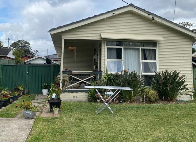 18 Burdett Crescent, NSW 2148