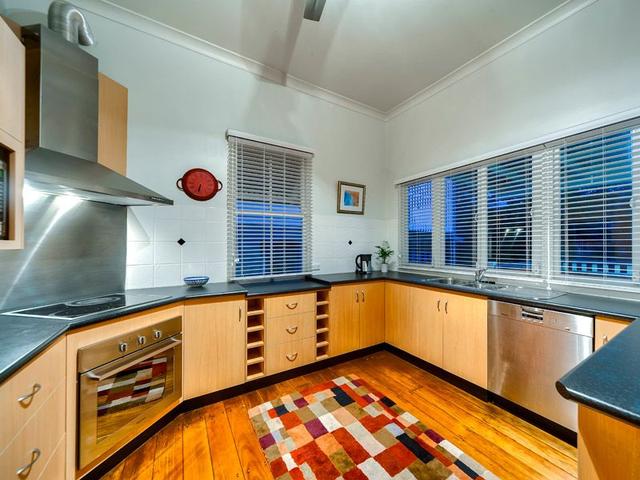 56 Cricket Street, QLD 4000