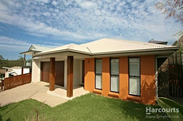 15 Waratah Crescent, QLD 4300