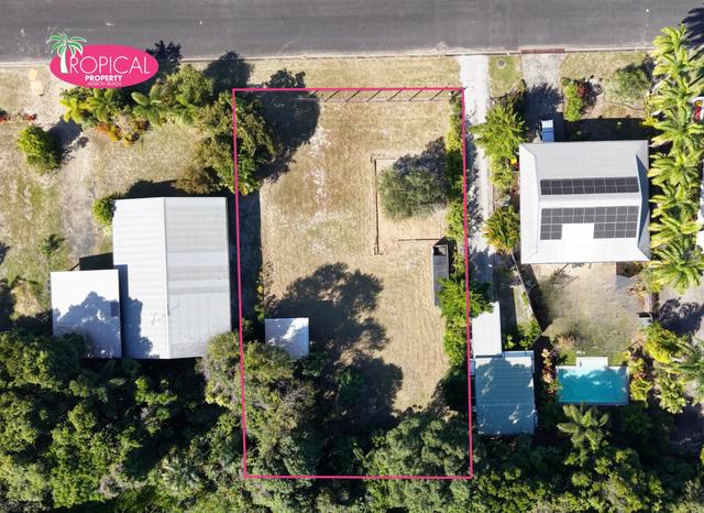 31 Holland St, QLD 4852