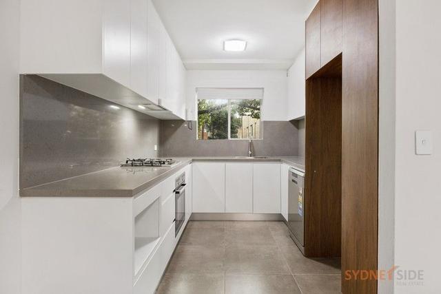 3/3 Gray Crescent, NSW 2018