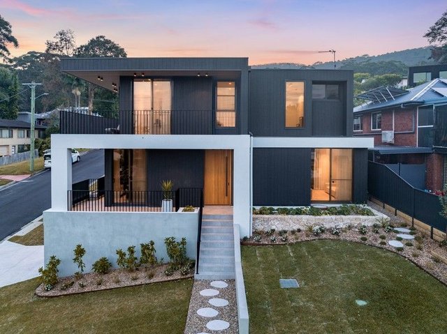 10 Robinsville Crescent, NSW 2515