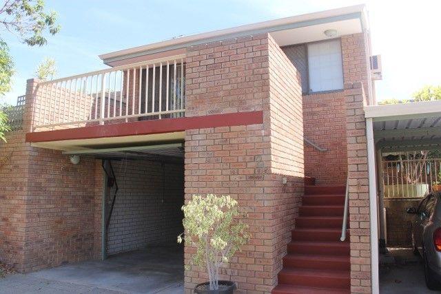 2/54 Eric Street, WA 6152