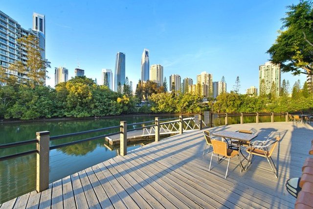 223/1-8 Paradise Island, QLD 4217