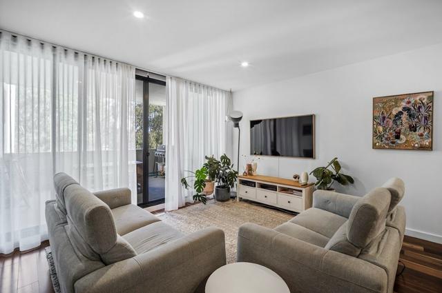 Unit 221/2 Anzac Park, ACT 2612