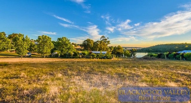 9 Stirling Street, WA 6255