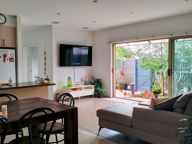 1/70 McKenzie Street, VIC 3995