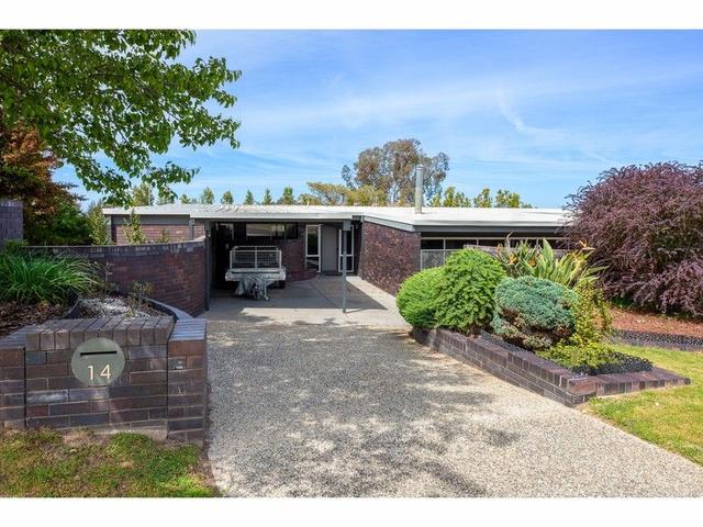 14 Darrambal Drive, NSW 2641