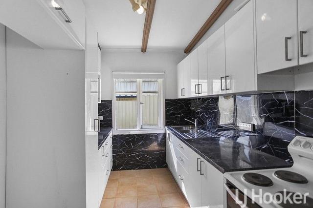 8 Dawe Street, WA 6211