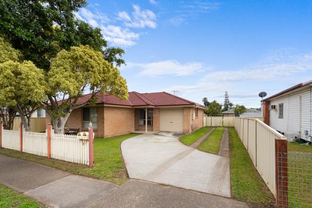 17 Cowper Street, NSW 2430