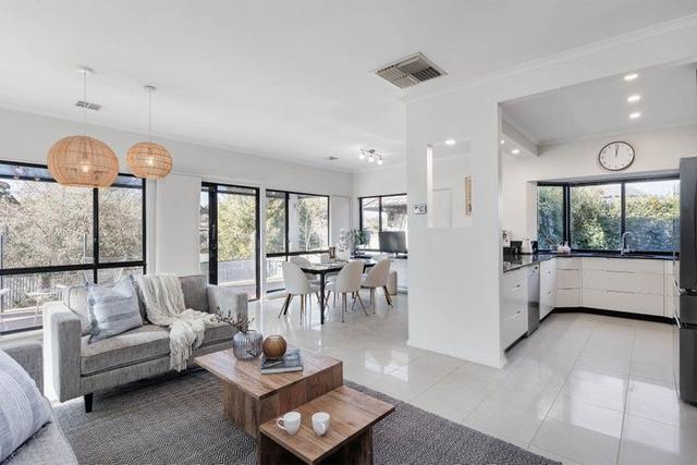 60 Tindall Crescent, SA 5158