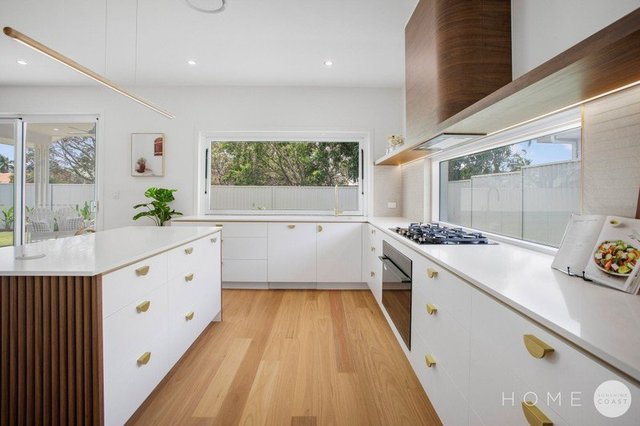 16 Gloria Street, QLD 4558
