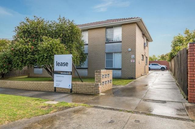 2/17 Martin Street, VIC 3071