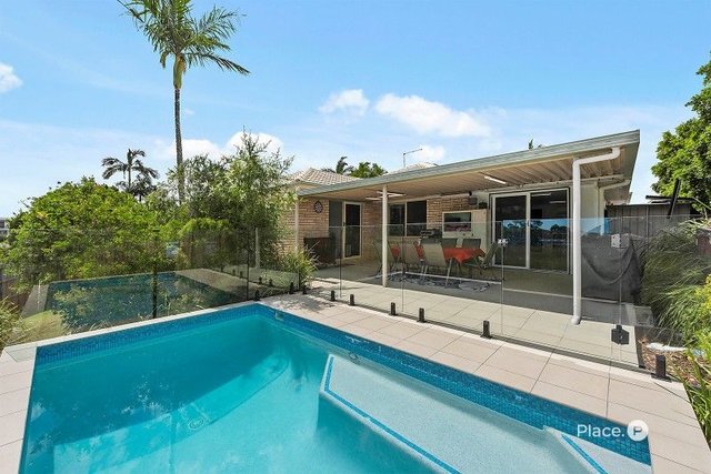 11 Cloverbrook Place, QLD 4152