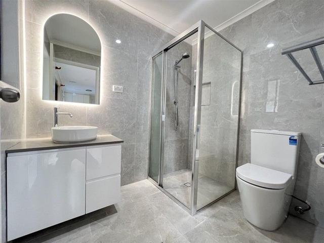 2 Venosa Place, QLD 4109
