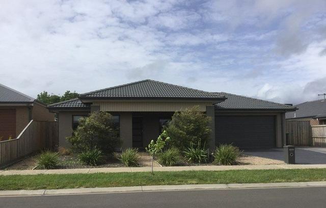 22 Vancleve Crescent, VIC 3437