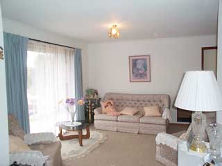 Living room (2003-07-11)